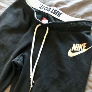 Medium, Black Nike Joggers
